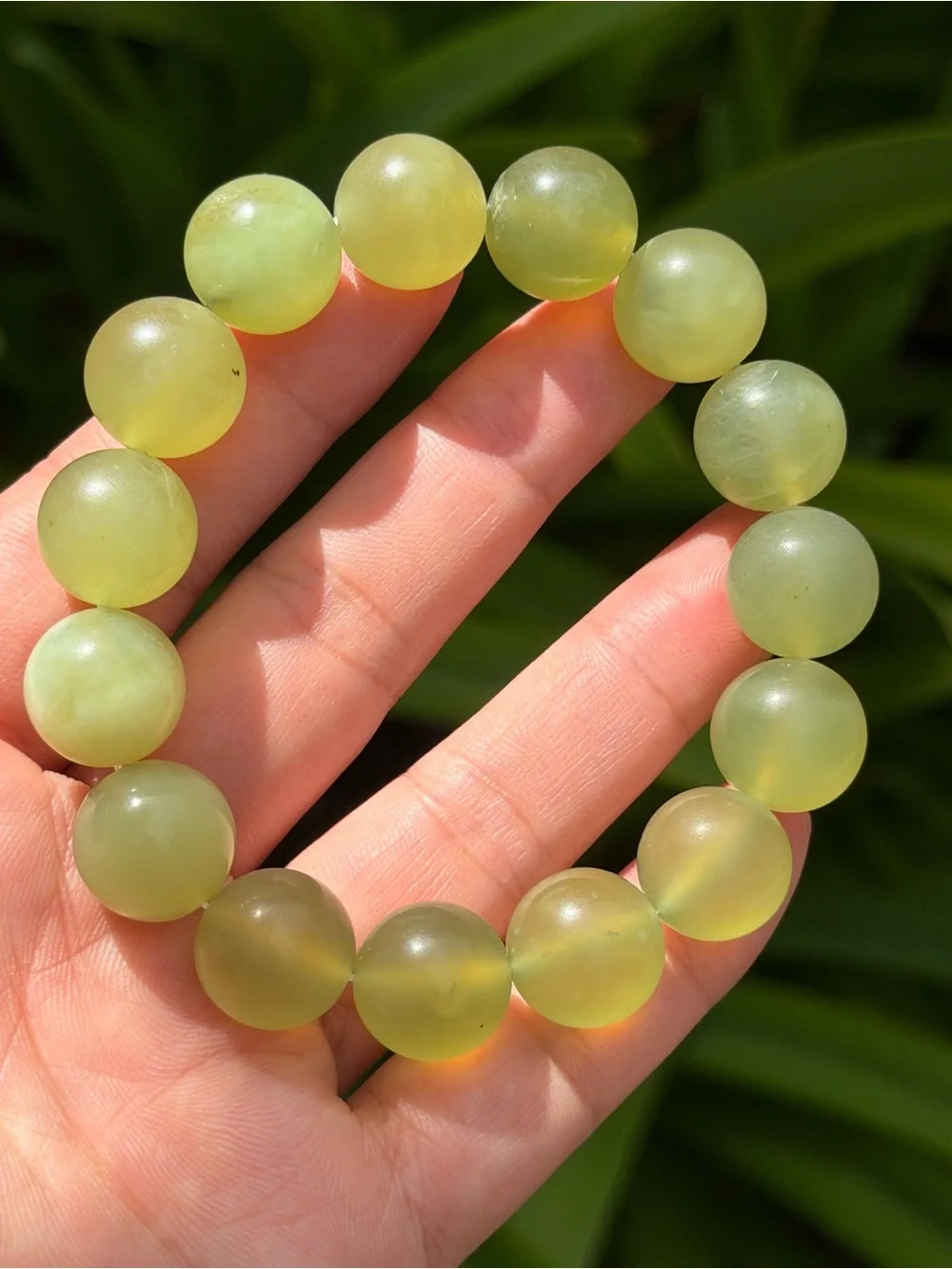 14mm stretchable olive green xiuyu jade bracelet 1731